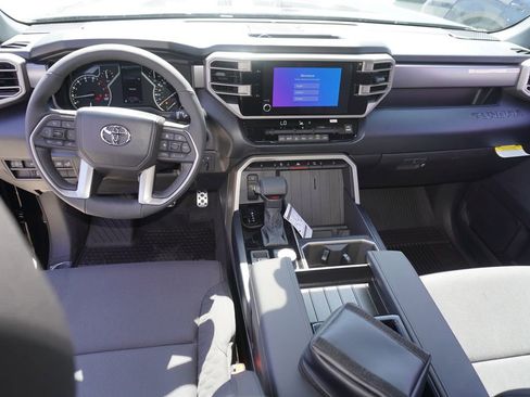 New 2026 Toyota Tundra SR5 AWD/4WD image 12