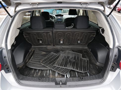 Used 2013 Subaru Crosstrek 2.0i Premium image 18