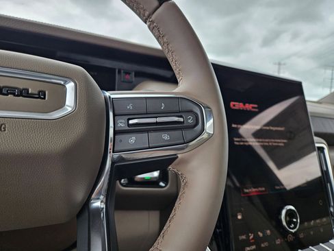 New 2026 GMC Yukon Denali image 13