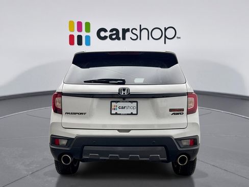 Used 2025 Honda Passport TrailSport image 4