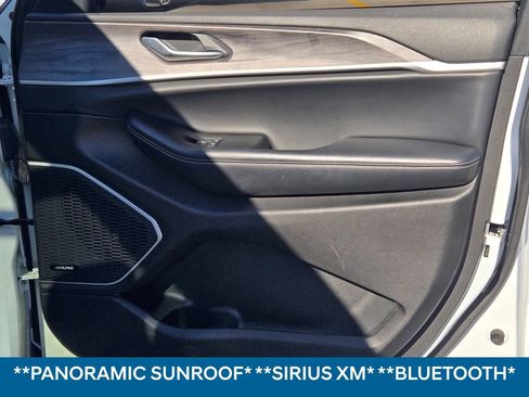 Used 2021 Jeep Grand Cherokee L Limited image 9