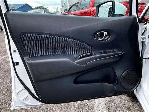 Used 2017 Nissan Versa Note SV image 22