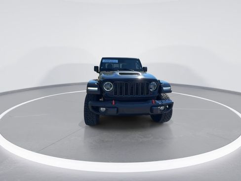 Used 2025 Jeep Gladiator Mojave AWD/4WD image 3