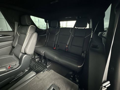 Used 2023 Cadillac Escalade Sport w/ LPO, ONYX Package AWD/4WD image 37