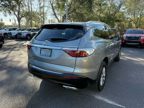 Used 2024 Buick Enclave Essence w/ Technology Package image 10