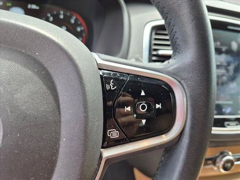 Used 2018 Volvo XC90 T6 Inscription w/ Convenience Package AWD/4WD image 12