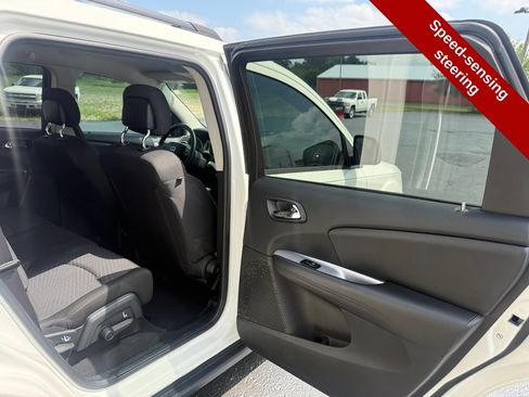 Used 2017 Dodge Journey SE FWD image 35