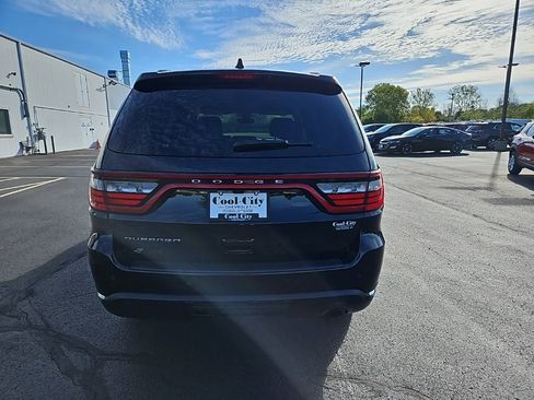 Used 2019 Dodge Durango SXT image 4