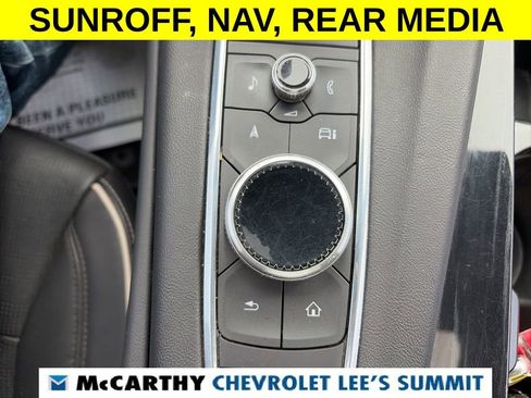 Used 2023 Cadillac Escalade ESV Sport w/ LPO, ONYX Package image 11