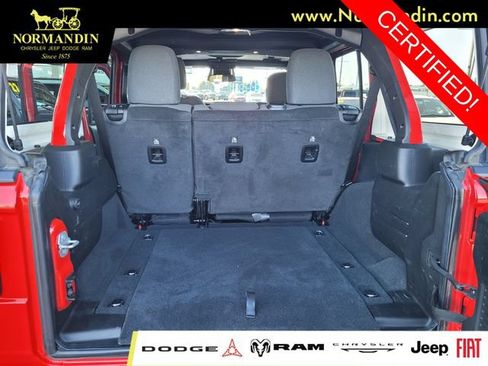 Certified 2026 Jeep Wrangler Unlimited Rubicon AWD/4WD image 19
