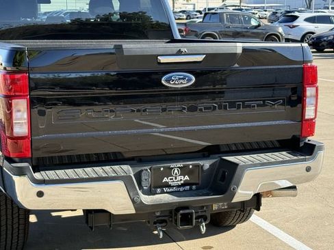 Used 2022 Ford F250 XLT w/ XLT Premium Package AWD/4WD image 6