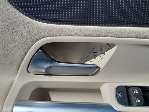 Certified 2022 Mercedes-Benz GLB 250 GLB 250 image 25