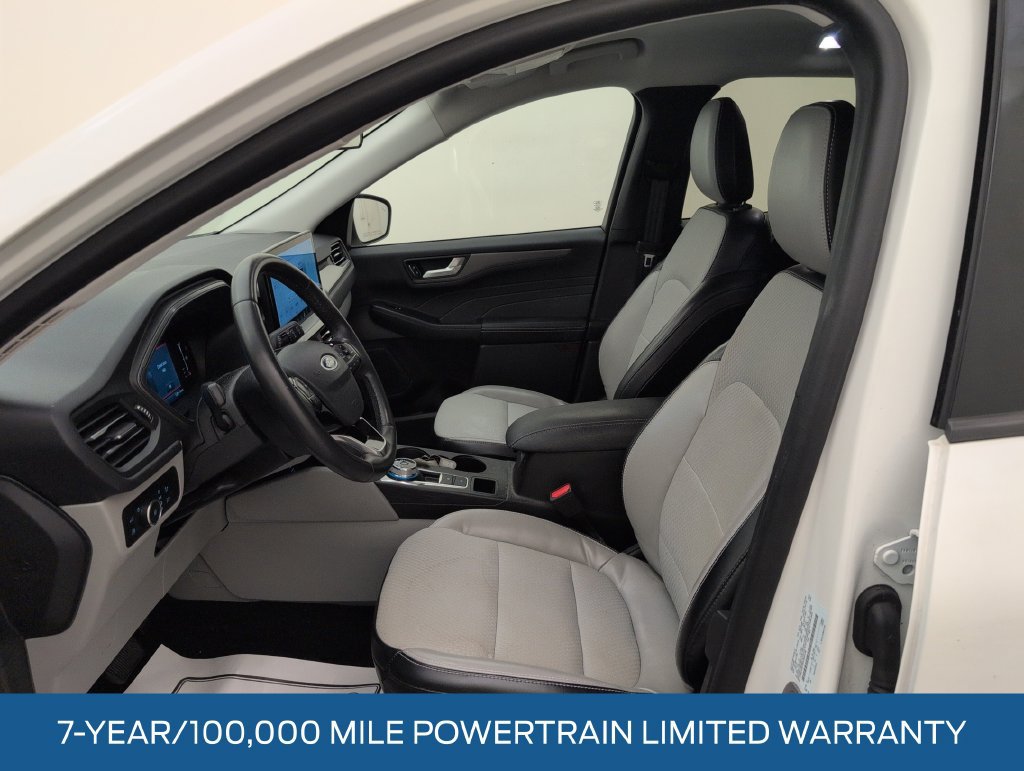 Used 2023 Ford Escape SE FWD image 4