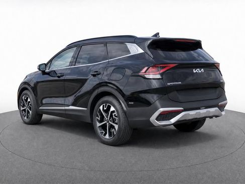 Used 2025 Kia Sportage EX AWD/4WD image 3