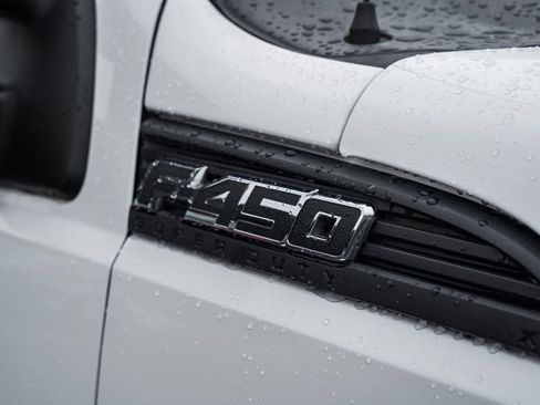 Used 2015 Ford F450 XL w/ XL Value Package image 20