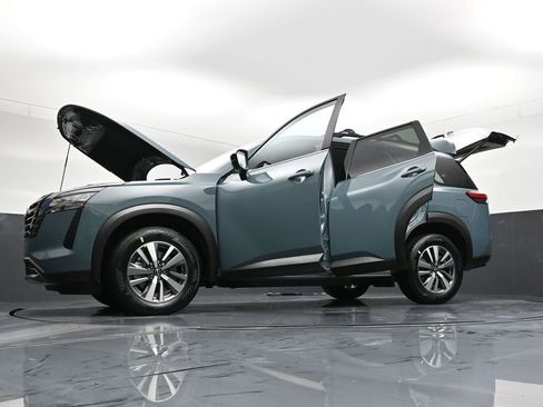 New 2026 Nissan Pathfinder SL AWD/4WD image 40