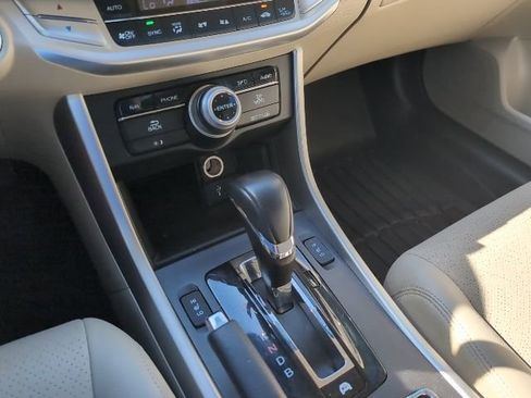 Used 2015 Honda Accord Touring image 20