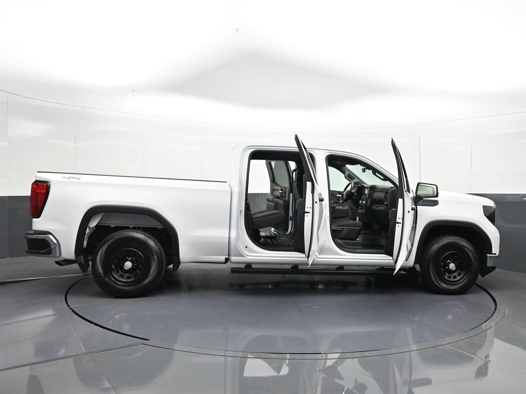 Used 2024 GMC Sierra 1500 Pro w/ Pro Value Package AWD/4WD image 39