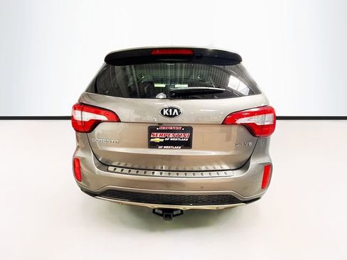 Used 2015 Kia Sorento SX image 7