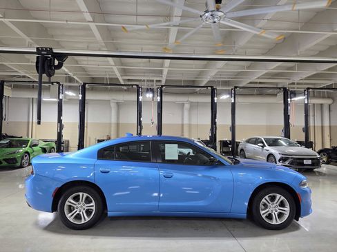 Used 2023 Dodge Charger SXT image 8