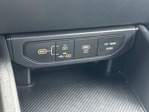 Used 2025 Kia K4 LXS image 25