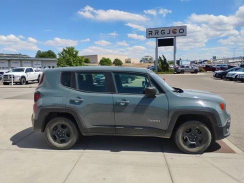 Used 2018 Jeep Renegade Sport w/ Power & Air Group AWD/4WD image 5