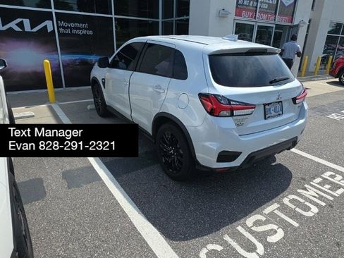 Used 2022 Mitsubishi Outlander Sport ES FWD image 4
