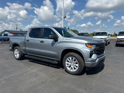 Used 2025 Chevrolet Silverado 1500 Custom AWD/4WD image 7