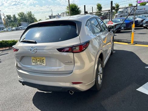 Used 2025 MAZDA CX-5 AWD 2.5 S w/ Preferred Package image 3