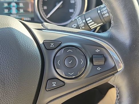 Certified 2020 Buick Envision Essence FWD image 22