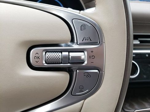 Used 2023 Genesis GV80 3.5T AWD/4WD image 25
