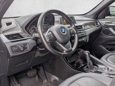 Used 2016 BMW X1 xDrive28i image 9