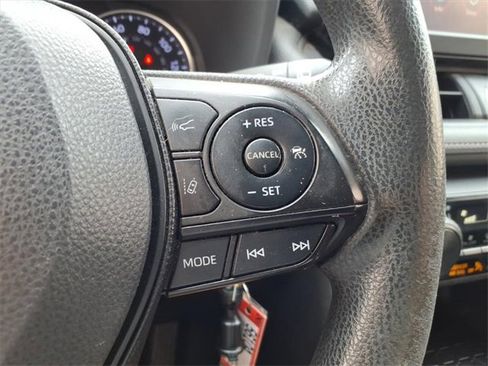 Used 2019 Toyota RAV4 LE image 23
