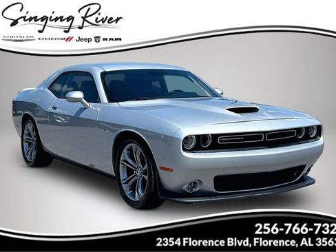 Used 2020 Dodge Challenger R/T RWD image 1