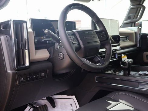 New 2026 GMC Hummer EV SUV AWD/4WD image 24