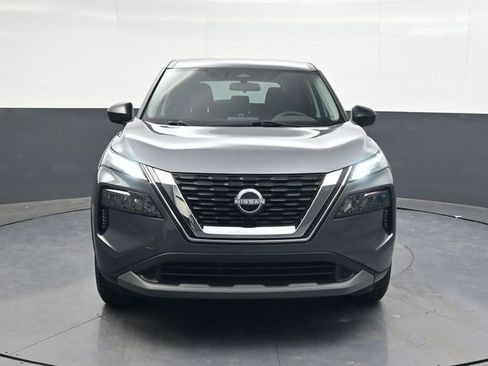 Used 2023 Nissan Rogue S image 9