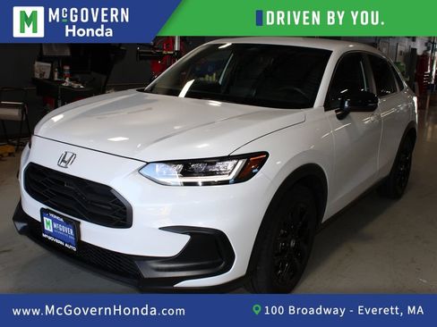 Used 2024 Honda HR-V Sport image 1