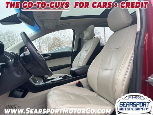 Used 2017 Ford Edge Titanium w/ Equipment Group 302A image 7