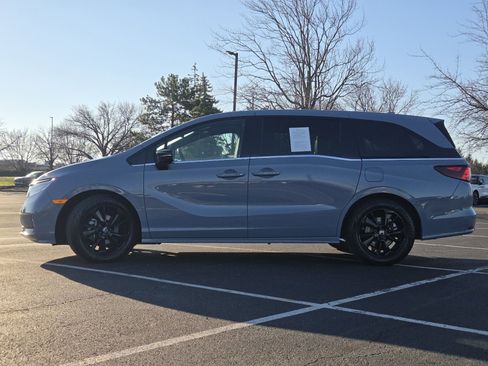 Certified 2023 Honda Odyssey Sport image 15