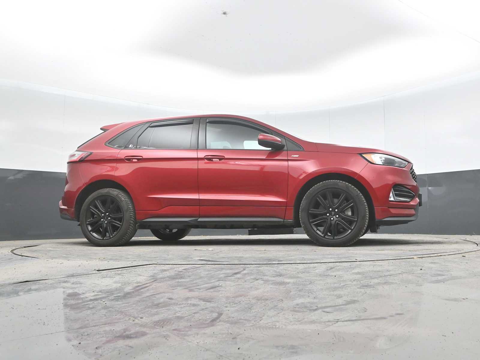 Used 2022 Ford Edge ST-Line w/ Class II Trailer Tow Package AWD/4WD image 28