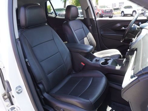Certified 2021 GMC Terrain SLT AWD/4WD image 12