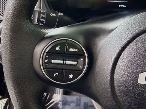 Used 2025 Kia Soul LX w/ LX Technology Package image 19