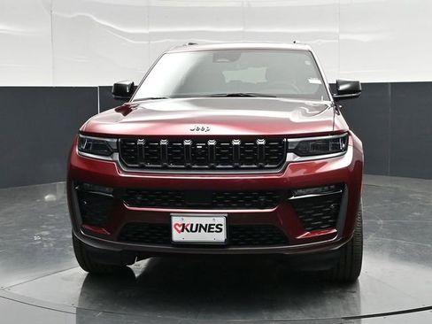 New 2026 Jeep Grand Cherokee L Limited AWD/4WD image 2
