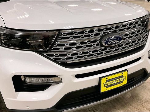 Certified 2023 Ford Explorer Limited w/ Equipment Group 301A AWD/4WD image 30