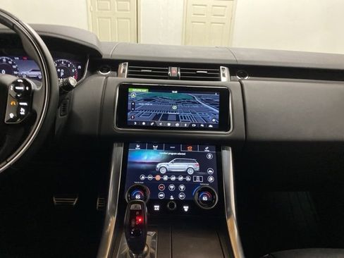 Used 2020 Land Rover Range Rover Sport HSE Dynamic image 13