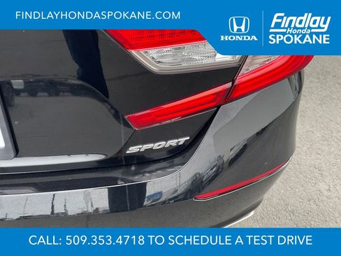 Used 2018 Honda Accord Sport image 4