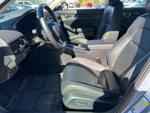 Used 2023 Honda Civic Touring image 24