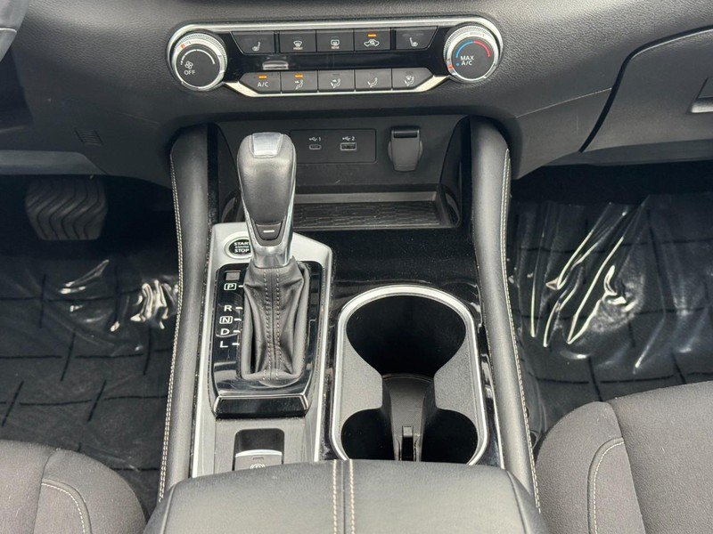 Used 2023 Nissan Altima 2.5 SV w/ SV Premium Package FWD image 14