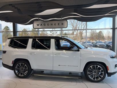 New 2025 Jeep Grand Wagoneer Series III w/ HD Trailer Tow Package
