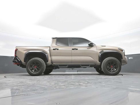 Used 2025 Toyota Tacoma TRD Pro image 52